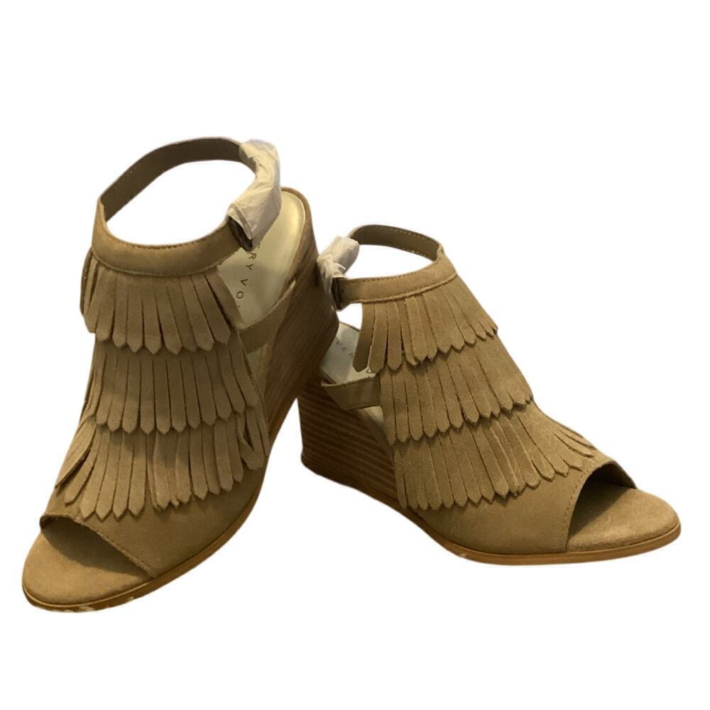 Very Volatile Women's Notion Fringe Wedge Sandals Stone Beige NEW‎ US 8 Western